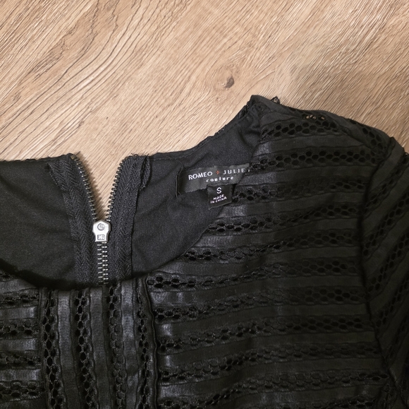 Romeo & Juliet Couture Black Textured Mini Dress - Picture 5 of 7